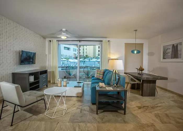Pensión 2 Bedroom Executive Suite. In The Heart Of Cabo! Cabo San Lucas